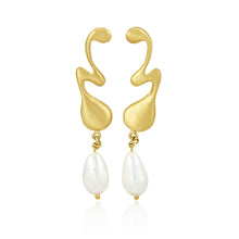 Load image into Gallery viewer, Uncanny Studs Gold Vermeil with Freshwater Pearls